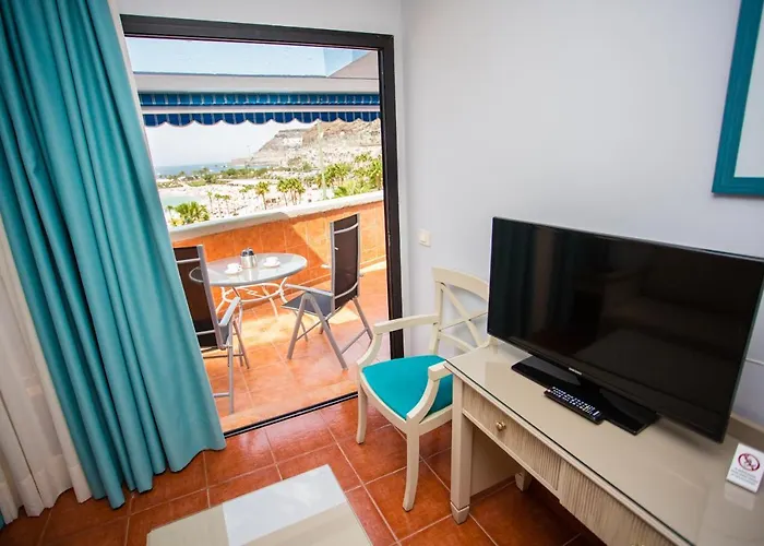 Amadores Beach Apartments